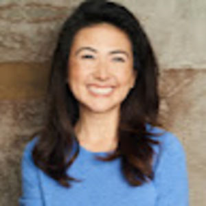 Meet your Posher, Lisa sanaye